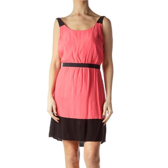 LOFT Dresses & Skirts - LOFT Coral Pink and Black Day Dress
